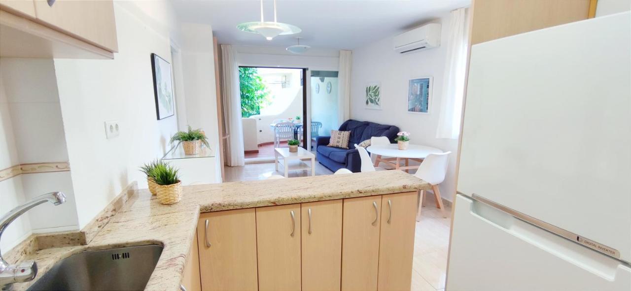 Apartamento La Felicidad II By Denia Costa Extérieur photo